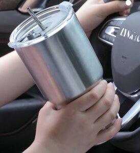 What Material is Better for Sports Water Bottles?