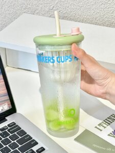 What Material is Better for Sports Water Bottles?