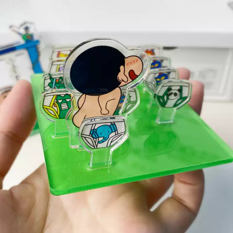 Multi-layer acrylic standee combination for complex character designs